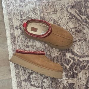 UGG TAZZ Brown Suede Slip-On Shoes